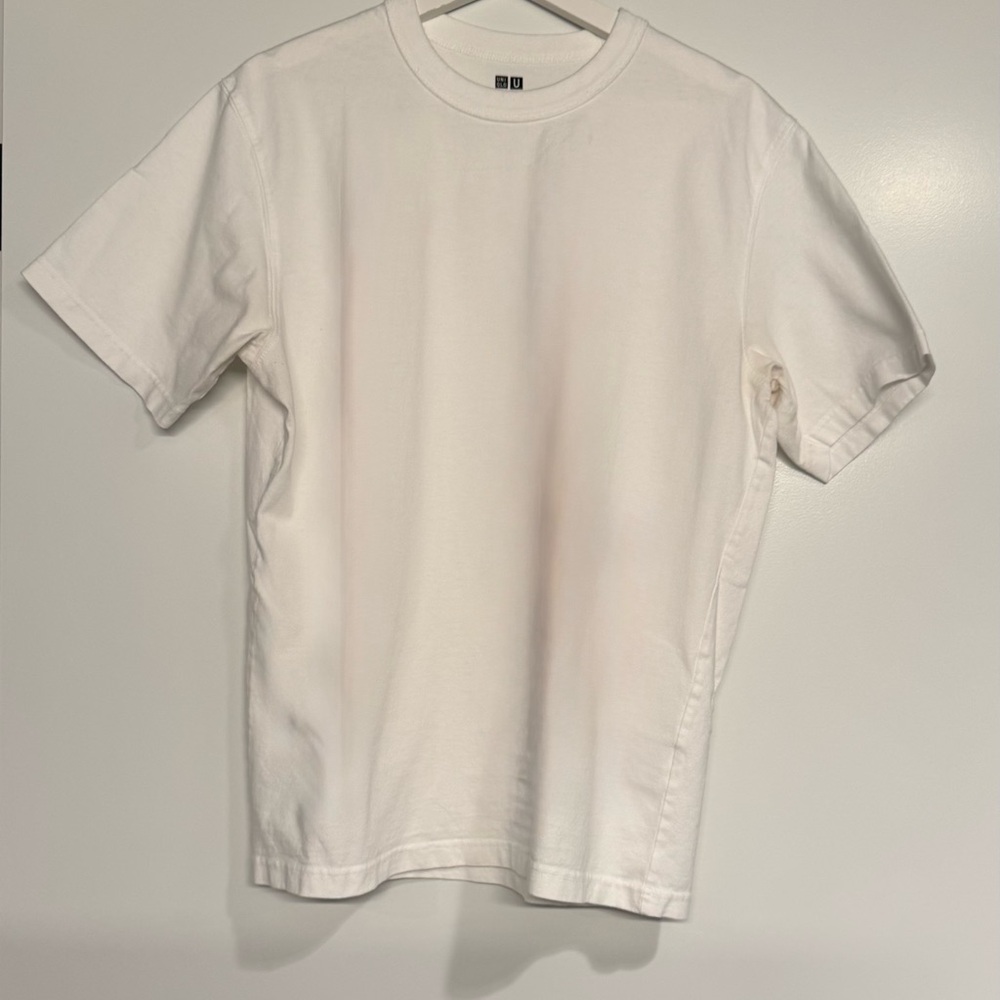 Uniqlo Men’s Crewneck T-Shirt in White